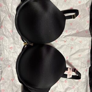 Victoria’s Secret bra NWT
